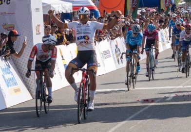 Venezolano Arlex Méndez se impone en la primera etapa de la Vuelta al Táchira