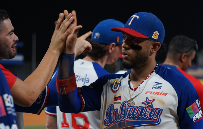 Magallanes y Tiburones se enfrentarán en el loanDepot park